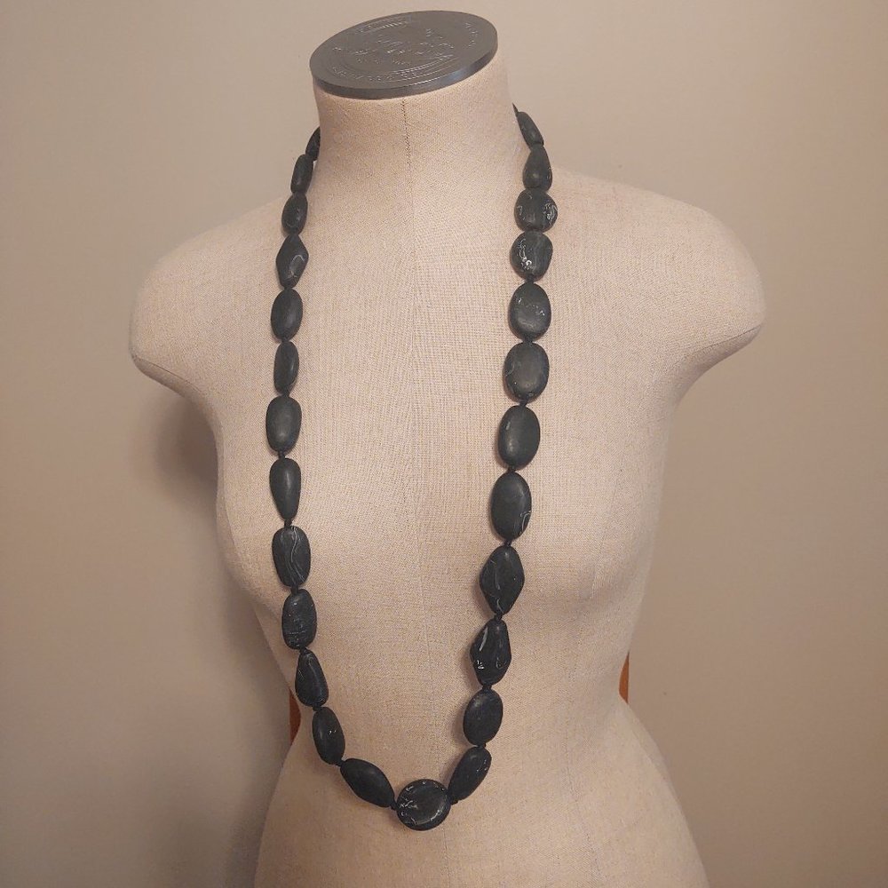 Pebble Necklace
